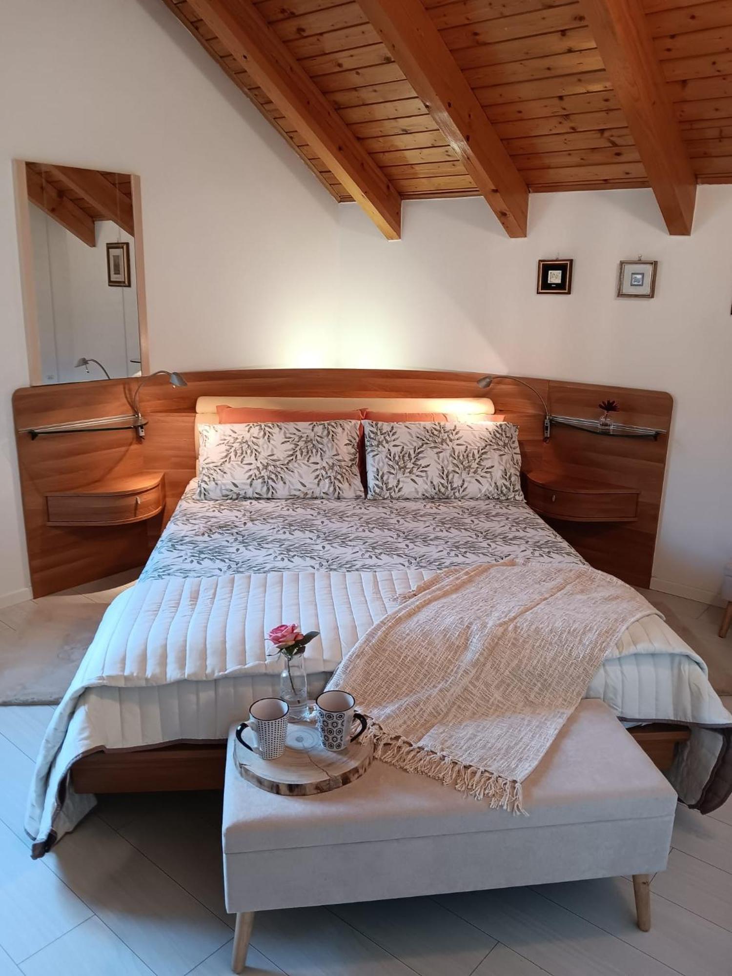 Casa Sally San Michele allʼAdige Eksteriør billede